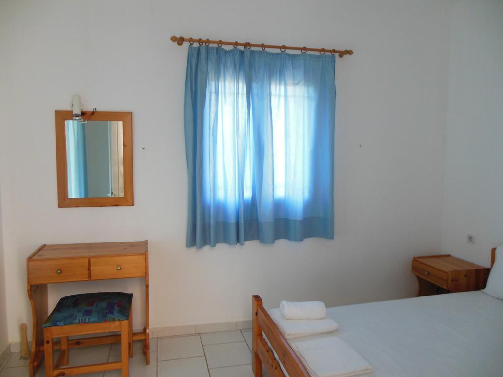 Helonata Apartments อาร์คูดี ภายนอก รูปภาพ