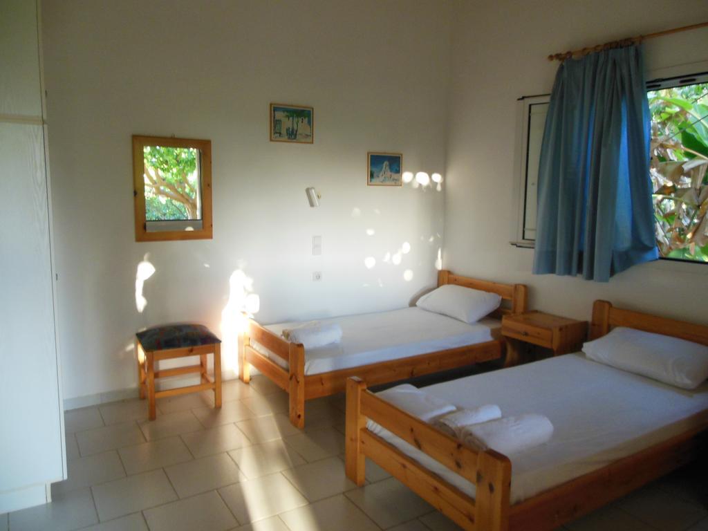 Helonata Apartments อาร์คูดี ภายนอก รูปภาพ